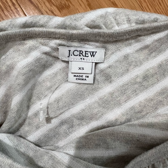 JCrew Women’s one sleeve gray/white top, size XS - Picture 3 of 3